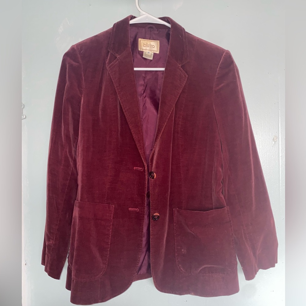 Beautiful Vintage burgundy blazer feels like a crushed corduroy